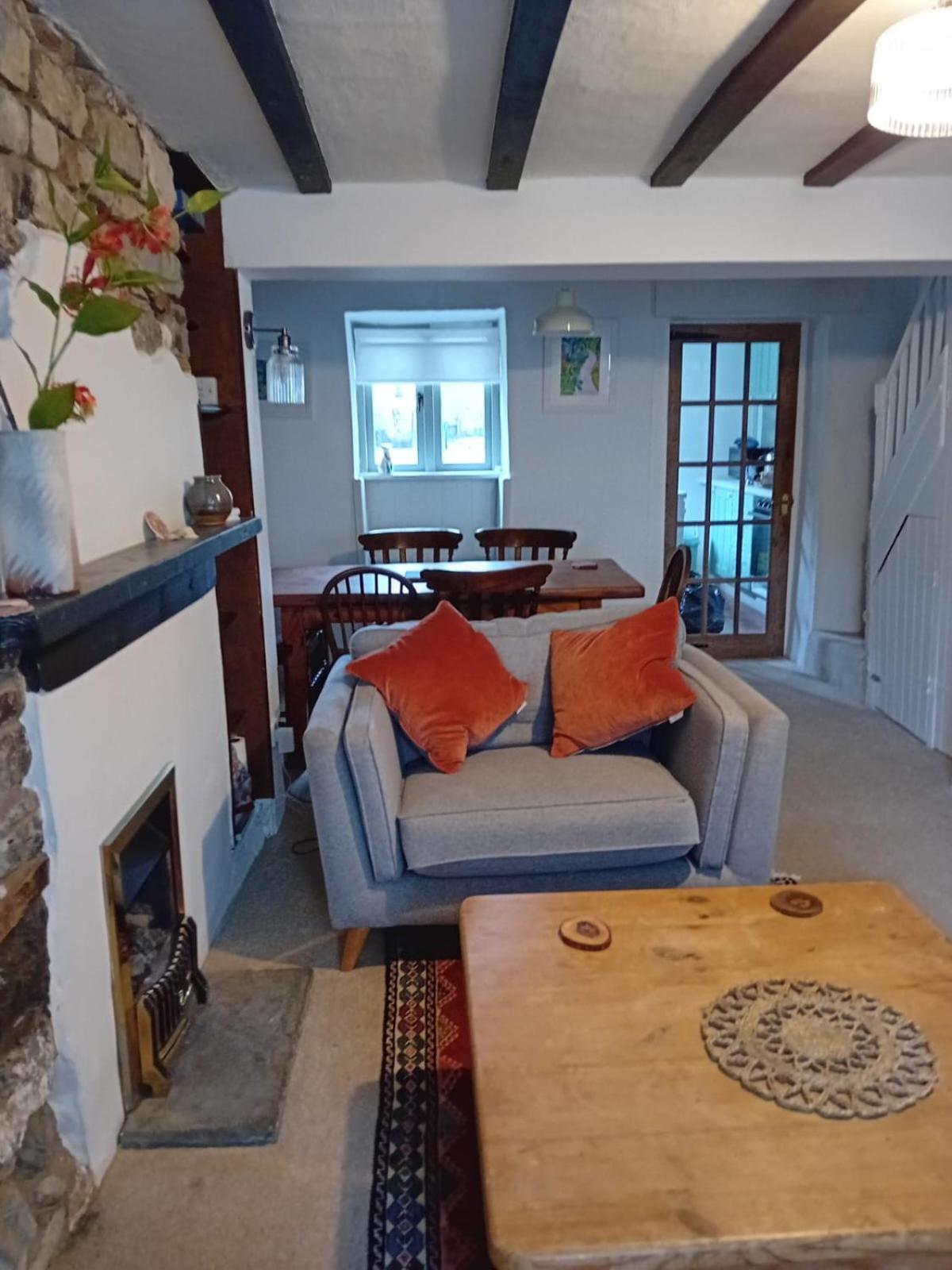 Nutshell Cottage Seaton  Buitenkant foto